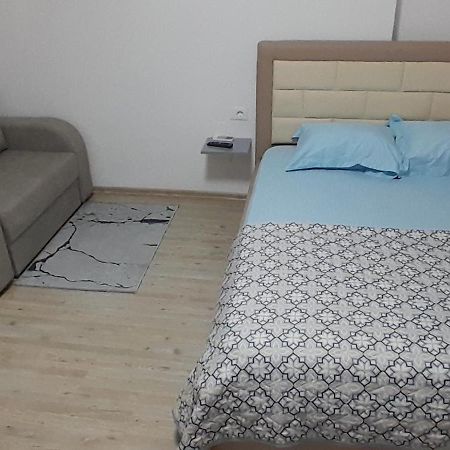 Klent Studio Apartment Pogradec Buitenkant foto